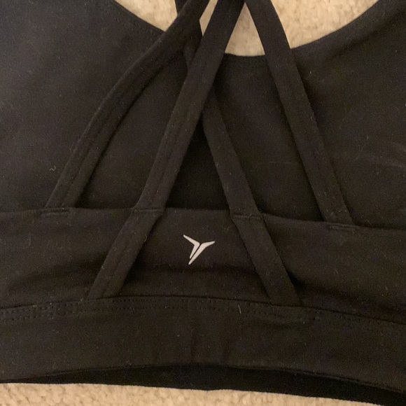 Old Navy Med. Support Sports Bra - Picture 3 of 3